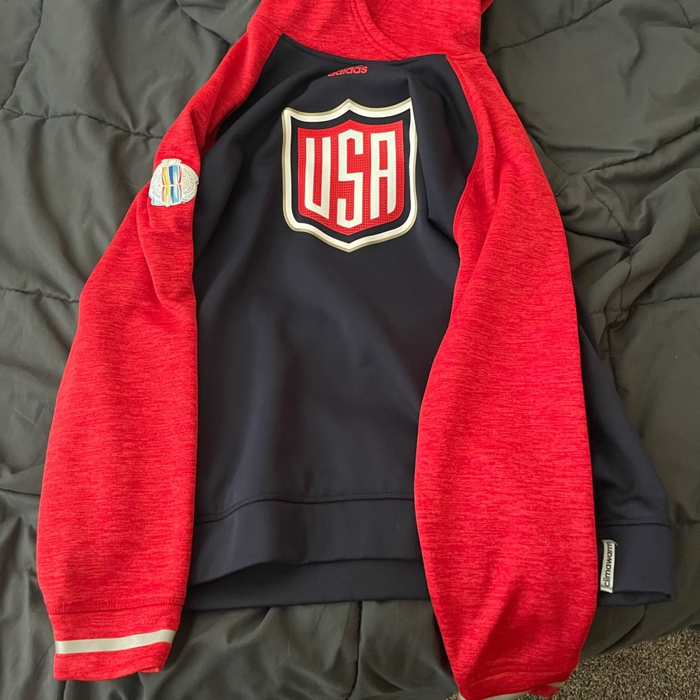 Adidas USA red and navy blue XL hoodie